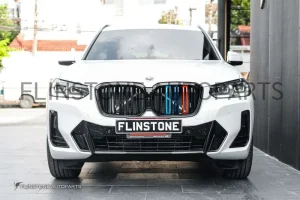 กระจังหน้า BMW X3 G01 LCI เส้นคู่ สีดำเงา พร้อมแถบสามสี