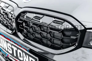 กระจังหน้า BMW G20 LCI Diamond สีดำเงา
