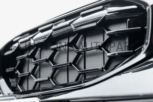 กระจังหน้า BMW G20 LCI Diamond สีดำเงา