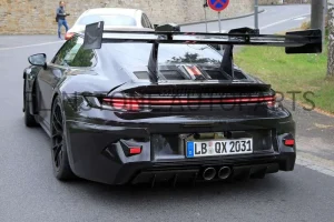 ชุดแต่งรอบคัน Porsche 992 Carrera ทรง GT3 RS Spyshot