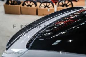 สปอยเลอร์ท้าย Carbon Fiber Porsche Cayenne E3 ทรง SRC