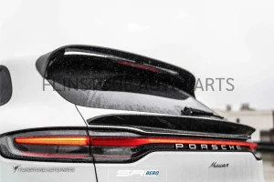 สปอยเลอร์ท้าย Carbon Fiber Porsche Macan ทรง SRC