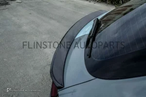 สปอยเลอร์ท้าย Carbon Fiber Porsche Macan ทรง SRC
