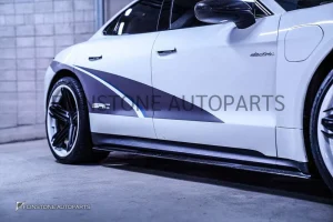สเกิร์ตข้าง Carbon Fiber Porsche Taycan ทรง SRC