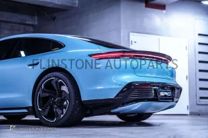 สปอยเลอร์ Carbon Fiber Porsche Taycan ทรง SRC