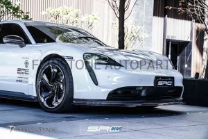 ลิ้นหน้า Carbon Fiber Porsche Taycan ทรง SRC