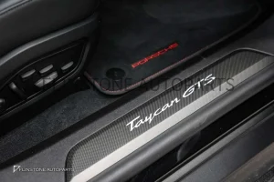 กาบบันได Carbon fiber Porsche Taycan GTS