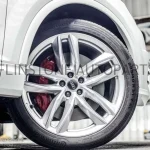 ชุดเบรค Audi SQ7 สีแดง