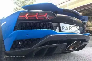 ชุดแต่งรอบคัน Carbon Fiber Lamborghini Aventador LP-740 ทรง OE