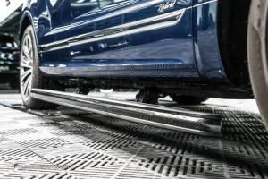 บันไดข้างไฟฟ้าอัตโนมัติ Bentley Bentayga