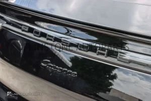 ไฟท้าย Porsche Cayenne E3 สีขาว