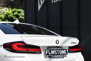 สปอยเลอร์ท้าย BMW G30 ทรง M Performance สีขาว