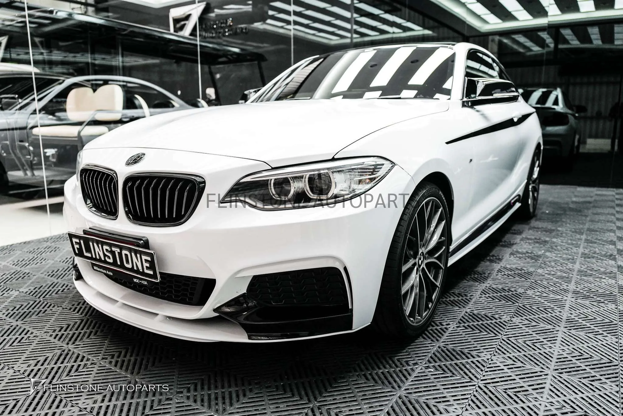 สติ๊กเกอร์เปลี่ยนสีรถยนต์ BMW F22