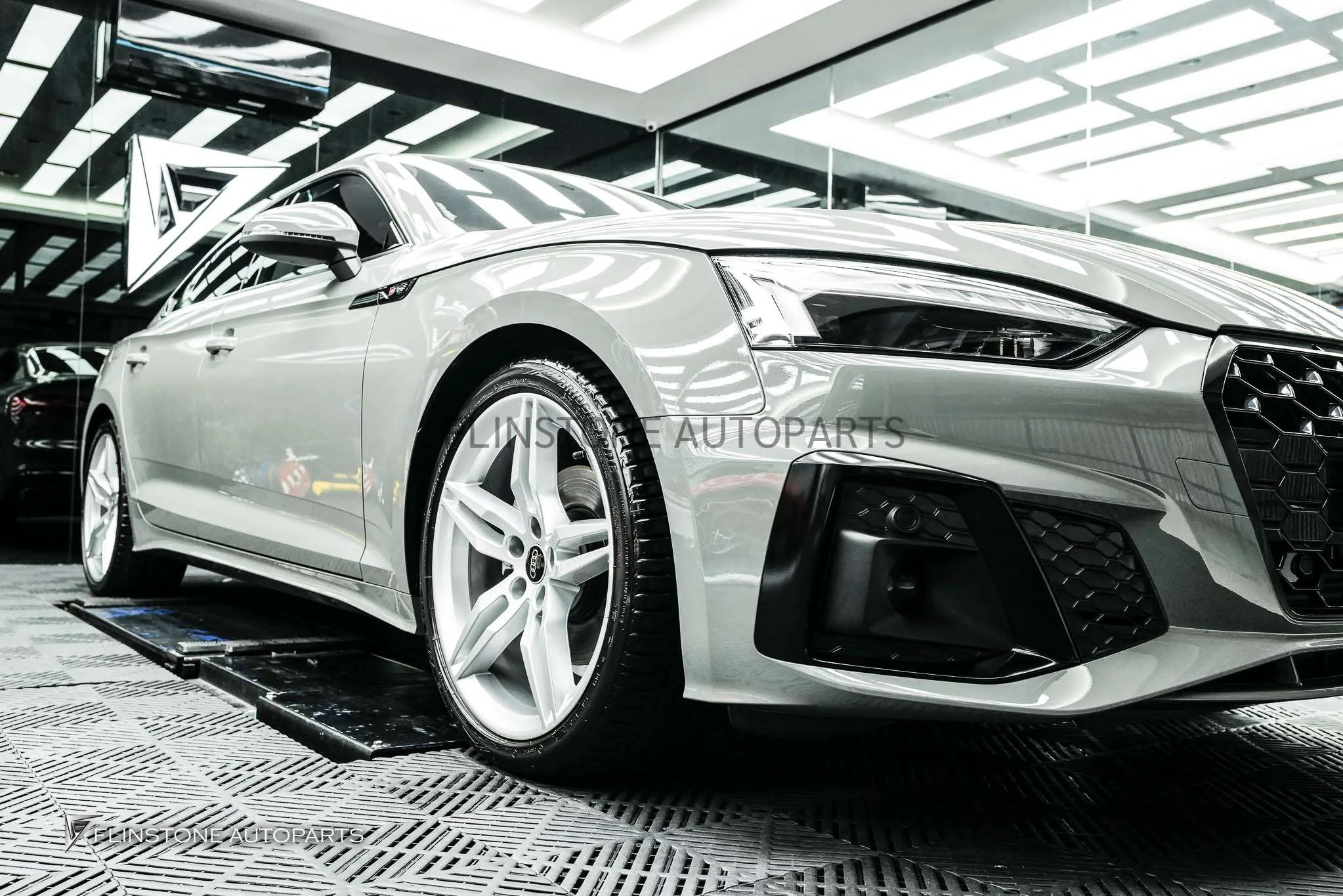 เคลือบแก้ว Audi