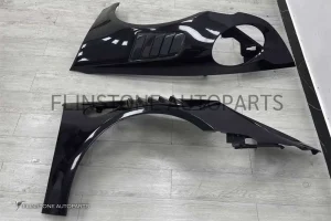 แก้มข้าง Carbon Fiber Porsche 992 Carrera ทรง RS