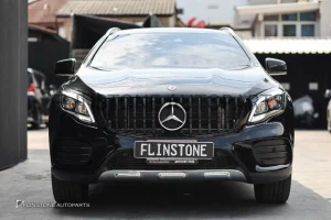 กระจังหน้า W156 GLA-Class Facelift ทรง GT สีดำเงา