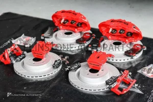 ชุดเบรค GLE63 AMG สีแดง
