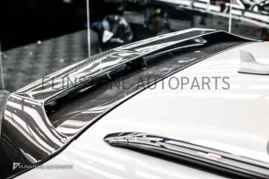สปอยเลอร์หลังคา Carbon fiber Bentley Bentayga ทรง Mansory
