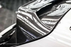 สปอยเลอร์หลังคา Carbon fiber Bentley Bentayga ทรง Mansory