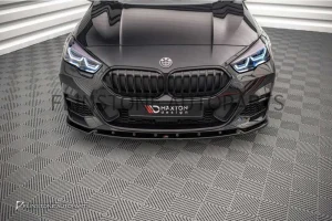 ลิ้นหน้า BMW F44 ทรง Maxton design สีดำเงา V.2