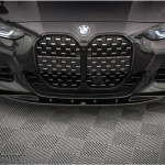 ลิ้นหน้า BMW G22 ทรง Maxton design V.1 สีดำเงา