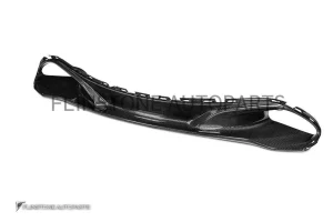 ลิ้นหน้า Carbon fiber Mclaren 720s ทรง OEM