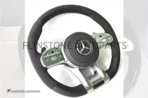 พวงมาลัย Mercedes Benz มือจับ Alcantara คาดสีดำที่12 นาฬิกา