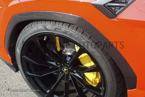คิ้วซุ้มล้อ Carbon fiber Lamborghini Urus ทรง OEM