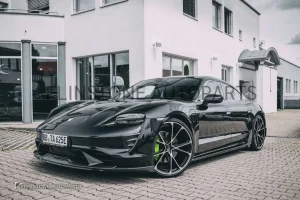 สเกิร์ตข้าง Carbon fiber Porsche Taycan ทรง Techart
