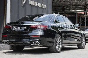 ดิฟฟิวเซอร์ W213 E-Class Facelift ทรง E53 AMG คาดเงิน พร้อมปลายท่อเงิน
