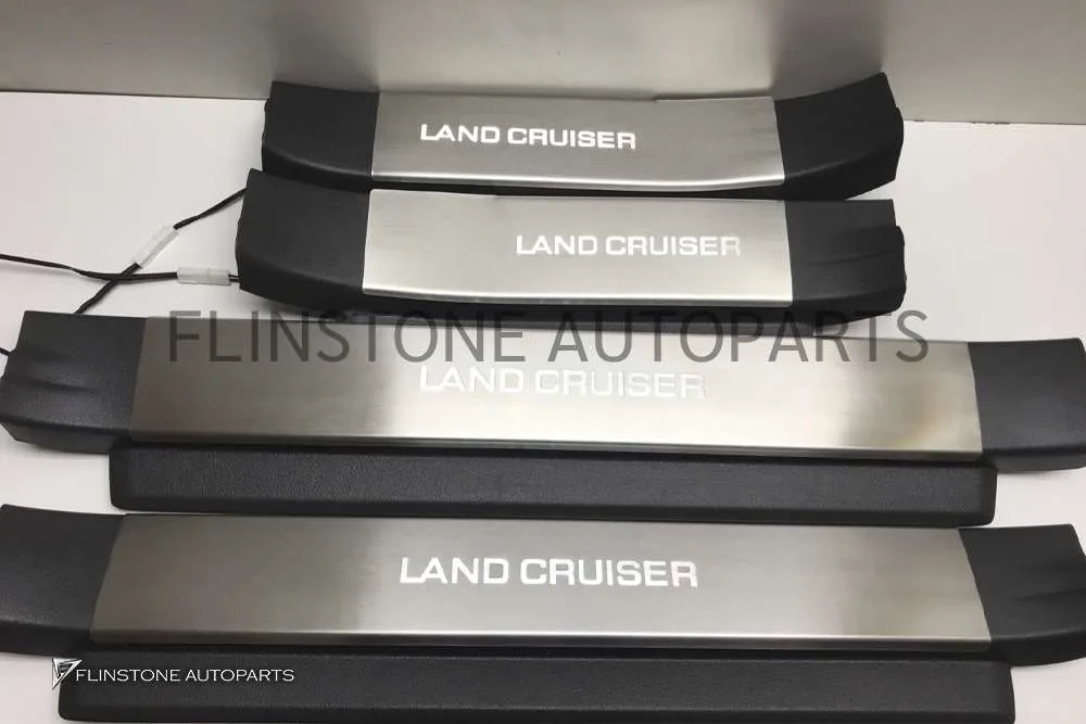 กาบบันไดไฟ Logo Land Cruiser