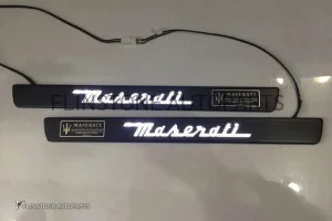 กาบบันไดไฟ Logo Maserati