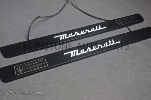 กาบบันไดไฟ Logo Maserati