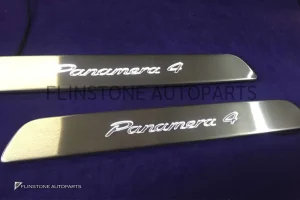 กาบบันไดไฟ Logo Panamera 4
