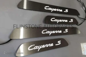 กาบบันไดไฟ Logo Cayenne S