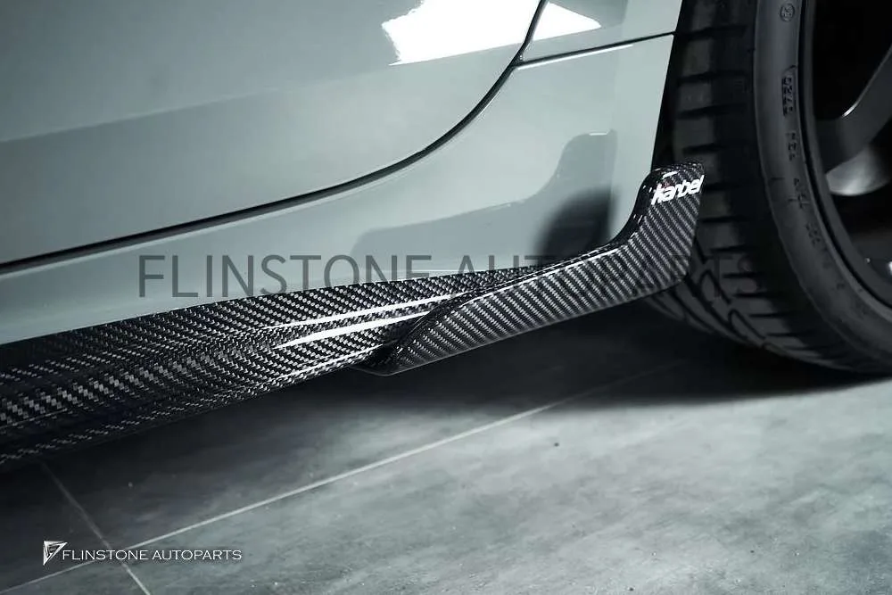 สเกิร์ตข้าง Carbon fiber Audi A5 4 Door ทรง Karbel