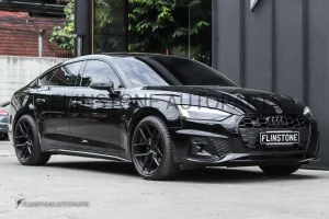 กระจัง audi A5 ทรง S5 สีดำเงา