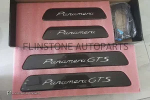 กาบบันได Carbon fiber Porsche Panamera GTS