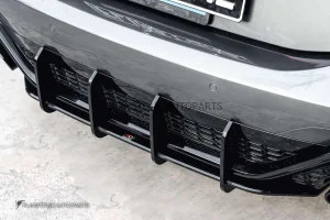 ดิฟฟิวเซอร์ Audi C8 Rs7 V.2 สีดำเงา ทรง Maxton