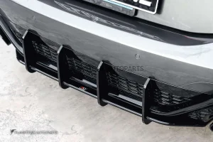 ดิฟฟิวเซอร์ Audi C8 Rs7 V.2 สีดำเงา ทรง Maxton