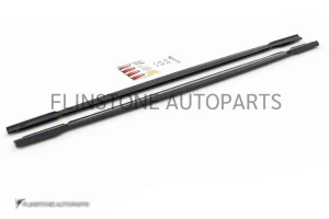 สเกิร์ตข้าง Audi C8 Rs7 V.1 สีดำเงา ทรง Maxton