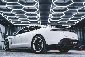 ชุดแต่งรอบคัน Carbon Fiber Porsche Taycan ทรง CMST