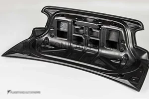 ฝากระโปรงท้าย Carbon Fiber BMW M2 F87 ทรง Lightweight