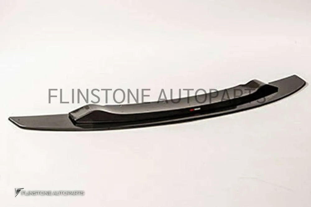 ลิ้นหน้ากลาง Carbon Fiber BMW F87 M2 competition ทรง Lightweight