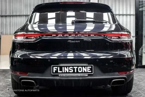 ฝาท้าย PORSCHE Macan พร้อมไฟท้าย LED สีดำ