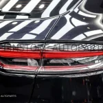 ฝาท้าย PORSCHE Macan พร้อมไฟท้าย LED สีดำ