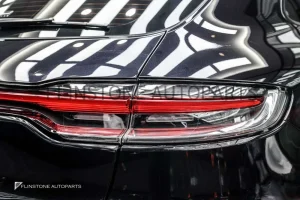 ฝาท้าย PORSCHE Macan พร้อมไฟท้าย LED สีดำ