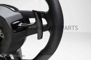 พวงมาลัย Techart สำหรับ Porsche หนัง Nappa สีน้ำเงิน เย็บด้ายน้ำเงิน คาดน้ำเงินที่12นาฬิกา ปุ่มสีน้ำเงิน Paddle Shift สีดำ
