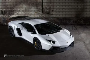 ชุดแต่งรอบคัน Carbon Fiber Lamborghini Aventador ทรง NOVITEC