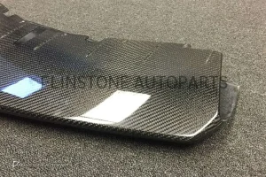 ลิ้นหน้า Carbon Fiber Lamborghini Aventador